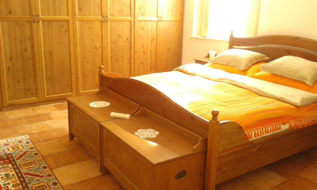Resort La Tulipe Noire Ceglédbercel Dış mekan fotoğraf